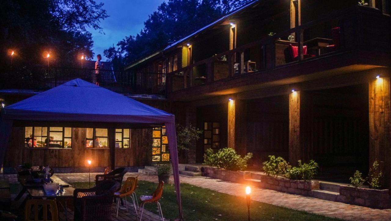 Ferienwohnung Sargarigo Elmenyhaz Szegedin Exterior foto